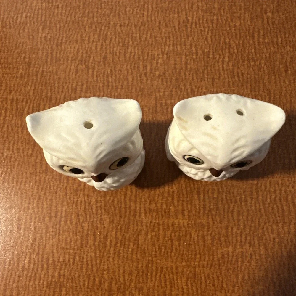 White Owl Salt & Pepper Shakers Set Miniature‎ Mini Small Cute Owls